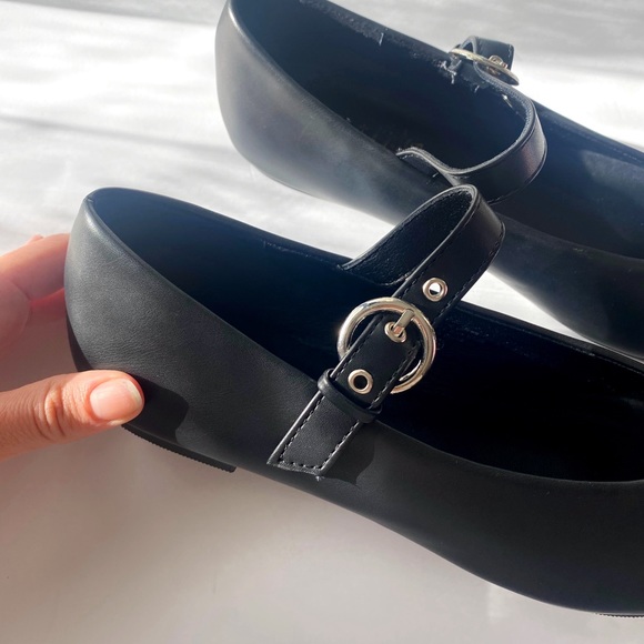 NWT Black PU Mary Jane Flats - Picture 5 of 5